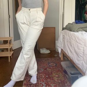 Abercrombie & Fitch The ‘90s Relaxed Jean High Rise (Curve Love)